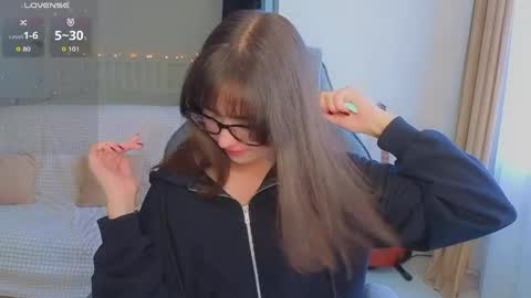 Snapshot of lina_brownie chatting on June 2026 01:50:01 AM Lina online show from June 2026 01:50:01 AM