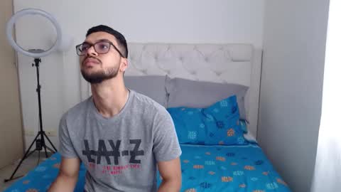 Snapshot of lina_busty chatting on October 2025 02:56:02 PM lina_busty online show from October 2025 02:56:02 PM