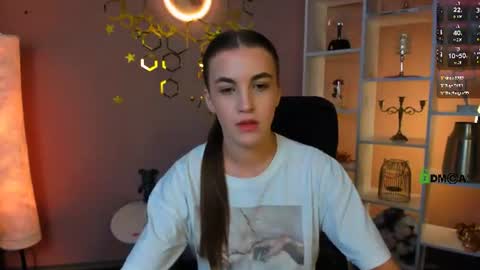 lina_fox12 online show from July 2026 01:09:01 PM