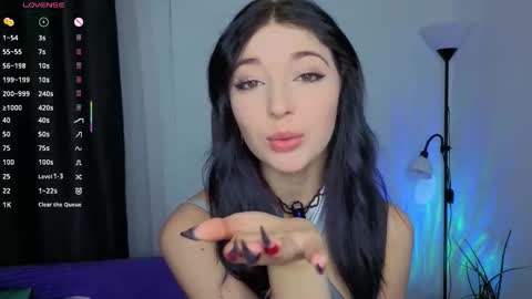 Lina online show from December 2025 06:34:02 AM