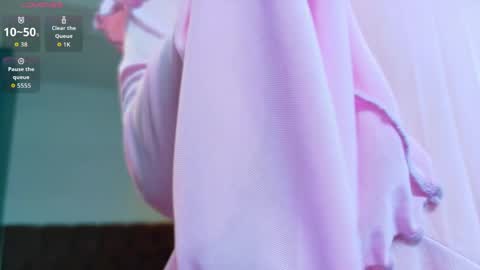 Lina online show from April 2026 08:53:02 AM