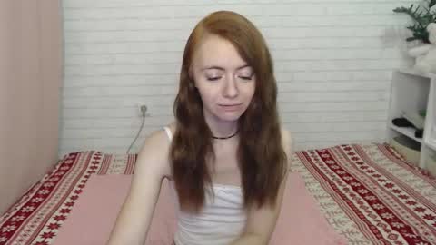 Snapshot of lina_rouge_ chatting on October 2025 10:38:02 AM Lina Rouge online show from October 2025 10:38:02 AM