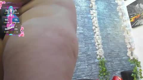 LINA SANCHEZ online show from February 2026 08:09:02 PM