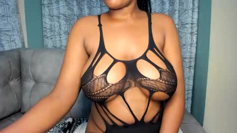 lina sexy58 online show from February 2026 07:45:01 PM