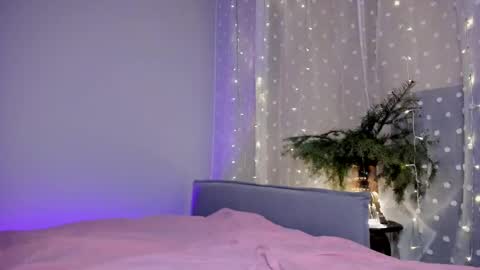 Snapshot of lina_stones chatting on December 2025 10:35:02 AM Sophia online show from December 2025 10:35:02 AM