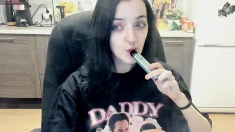 Snapshot of lina_tyaan chatting on January 2025 09:55:02 PM Lina 3 1715622743 online show from January 2025 09:55:02 PM