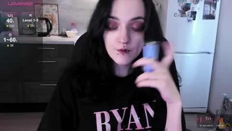 Lina 3  1715622743 online show from March 2026 07:46:02 AM