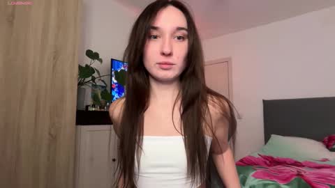 Snapshot of linabbb chatting on December 2025 10:48:01 PM Lina online show from December 2025 10:48:01 PM