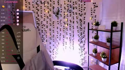 Lina online show from May 2026 05:14:02 AM