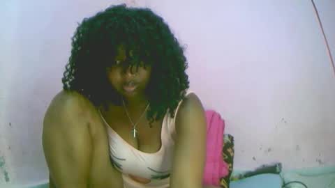 linah1123 online show from October 2025 10:47:02 AM