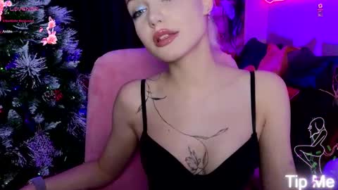 I am Lina online show from January 2026 06:33:01 PM