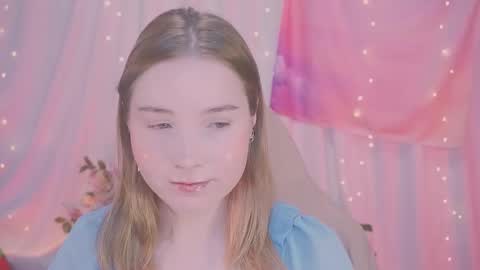 Snapshot of linalyy chatting on December 2025 04:50:02 AM Lina online show from December 2025 04:50:02 AM