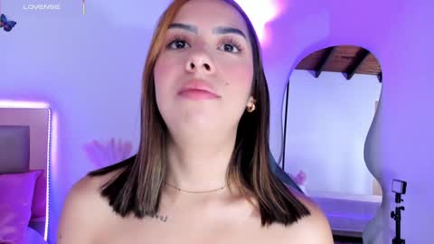 Lincy Rios  online show from January 2025 02:58:01 PM