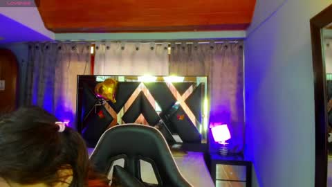  Linda  online show from July 2026 06:32:01 PM