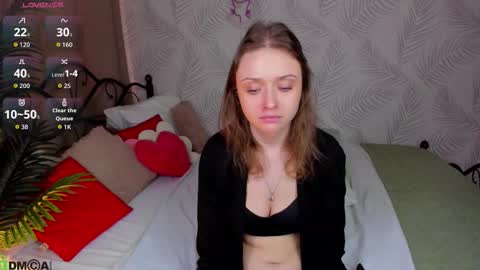 Snapshot of linda__bryant chatting on March 2026 05:44:01 AM Linda GMT2 Mon Tu Fri Sa Su 0300am-1000 am online show from March 2026 05:44:01 AM