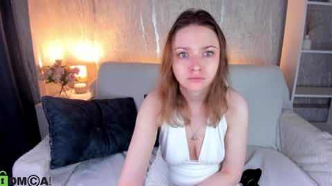 Snapshot of linda__bryant chatting on April 2026 12:42:02 AM Linda GMT2 Mon Tu Fri Sa Su 0300am-1000 am online show from April 2026 12:42:02 AM