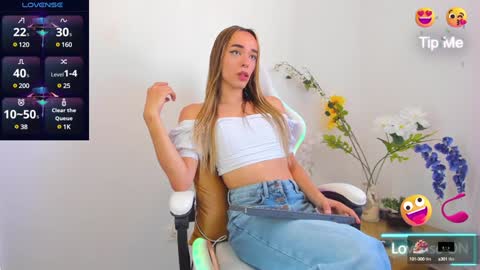 Snapshot of linda_crawford1 chatting on January 2025 03:00:02 PM Linda online show from January 2025 03:00:02 PM