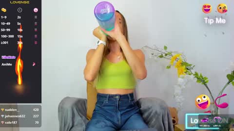 Snapshot of linda_crawford1 chatting on March 2025 12:21:01 AM Linda online show from March 2025 12:21:01 AM