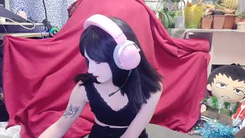 Snapshot of linda_harrisons chatting on January 2025 03:43:01 AM linda_harrisons online show from January 2025 03:43:01 AM