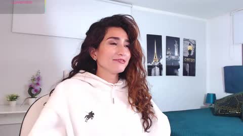 Snapshot of linda_morgan1 chatting on April 2026 12:26:01 PM Maria Paula online show from April 2026 12:26:01 PM