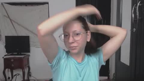 Snapshot of linda_naomi chatting on February 2026 07:03:02 PM naomi online show from February 2026 07:03:02 PM