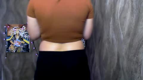 Snapshot of linda_s_ chatting on December 2025 02:33:01 PM Linda online show from December 2025 02:33:01 PM