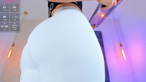 Linda Saenz online show from April 2026 11:31:01 AM