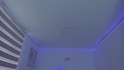   online show from February 2025 06:47:02 PM