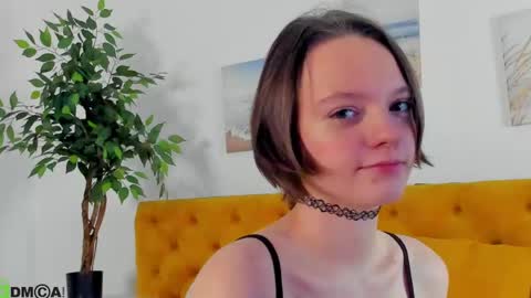 Snapshot of lindaa_bell chatting on April 2026 01:21:02 AM My real name is Olivia online show from April 2026 01:21:02 AM