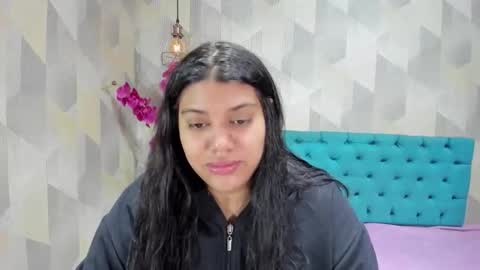    online show from October 2025 01:12:02 PM