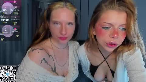 Snapshot of lindacrystalofc chatting on January 2026 06:43:02 PM happy new year online show from January 2026 06:43:02 PM