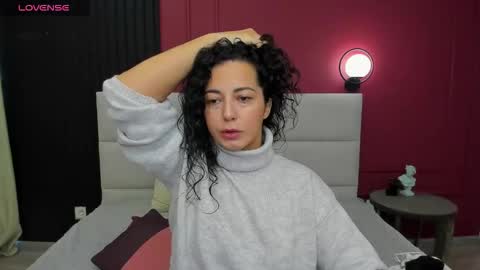 Snapshot of lindainsatiable chatting on September 2025 01:29:02 AM Linda online show from September 2025 01:29:02 AM