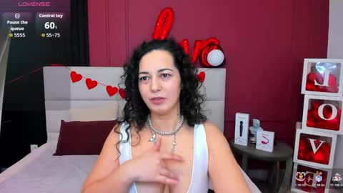 Snapshot of lindainsatiable chatting on March 2026 02:38:01 AM Linda online show from March 2026 02:38:01 AM