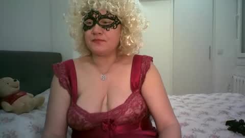 Snapshot of lindaxsmile chatting on March 2025 11:43:02 PM LindaXSmile online show from March 2025 11:43:02 PM
