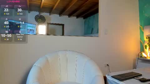 Lindsay Palmer online show from June 2026 02:09:01 PM