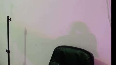 lindsey_2023 online show from December 2024 02:23:02 AM