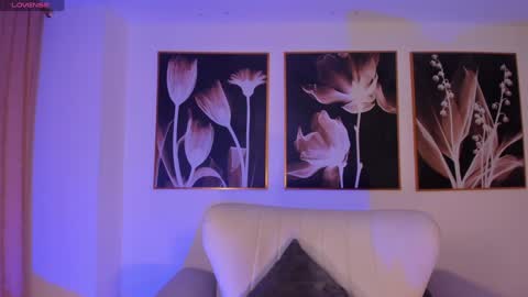 Snapshot of lindseycox chatting on February 2025 12:05:02 PM Lin online show from February 2025 12:05:02 PM