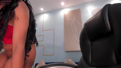 Snapshot of lindseycox chatting on February 2025 11:50:02 AM Lin online show from February 2025 11:50:02 AM