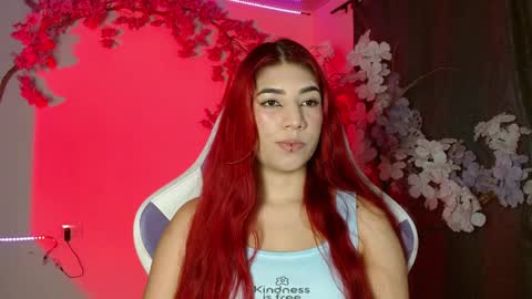 LINDSEYFERRER online show from April 2026 09:09:02 PM