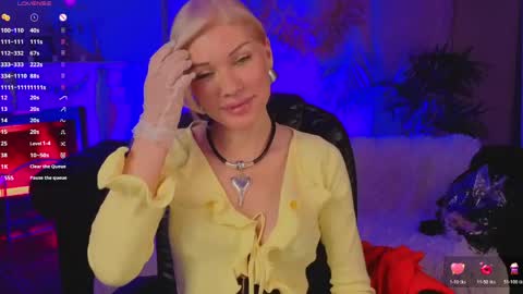 lindsi_luvviv online show from April 2026 04:16:02 PM