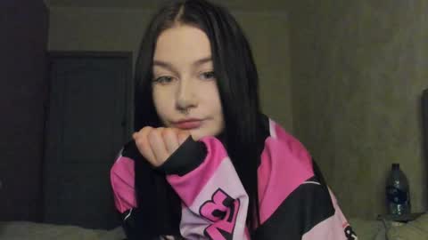 Snapshot of line_green chatting on April 2026 10:38:02 AM Lina online show from April 2026 10:38:02 AM