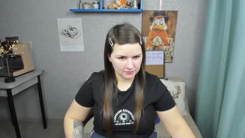 Snapshot of linerapitts chatting on December 2024 09:35:01 AM linerapitts online show from December 2024 09:35:01 AM