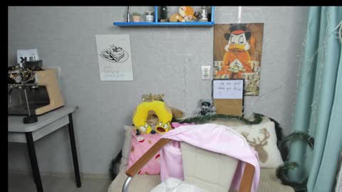 Snapshot of linerapitts chatting on December 2024 11:28:01 PM linerapitts online show from December 2024 11:28:01 PM