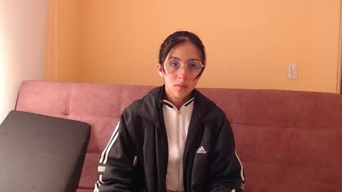 ling ling24 online show from October 2025 03:28:02 AM