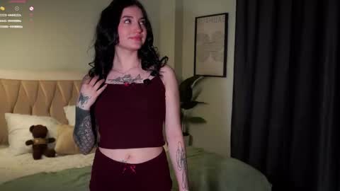 Leana online show from April 2026 01:45:01 AM