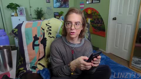 Linzy19 online show from February 2025 05:16:01 PM