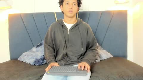 lio18_cum online show from April 2026 08:17:02 PM