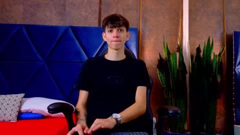 Snapshot of lionfoster chatting on October 2025 11:55:02 AM LION FOSTER online show from October 2025 11:55:02 AM