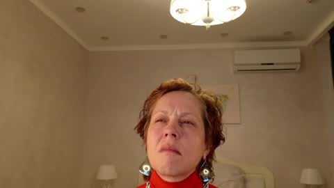 Liora Weiss online show from April 2026 07:50:02 AM