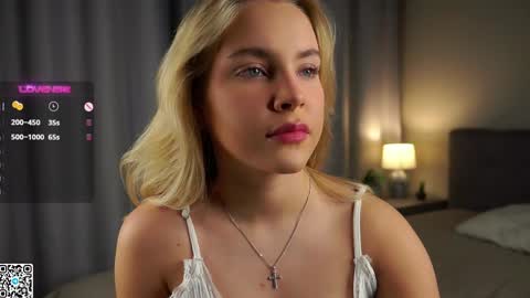 Snapshot of lipswithsmileonthem chatting on January 2025 12:09:01 AM Amelia online show from January 2025 12:09:01 AM